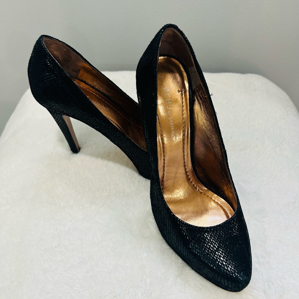 BCBG platform shoes, size 7.5, BLACK, heel 5', Worn once, good condition.
